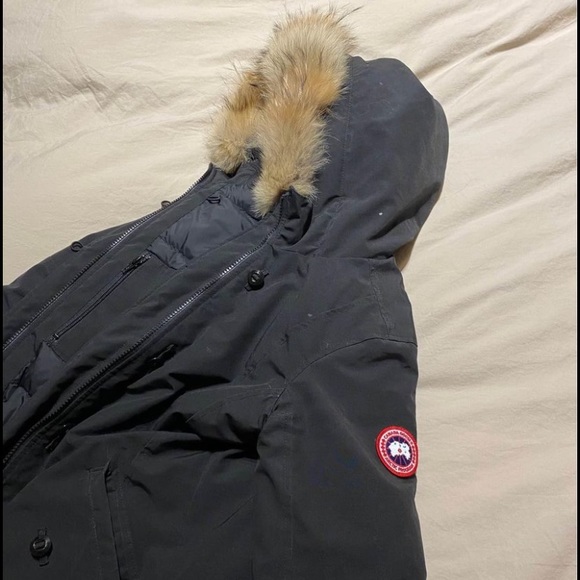Canada Goose Parka - Picture 3 of 5